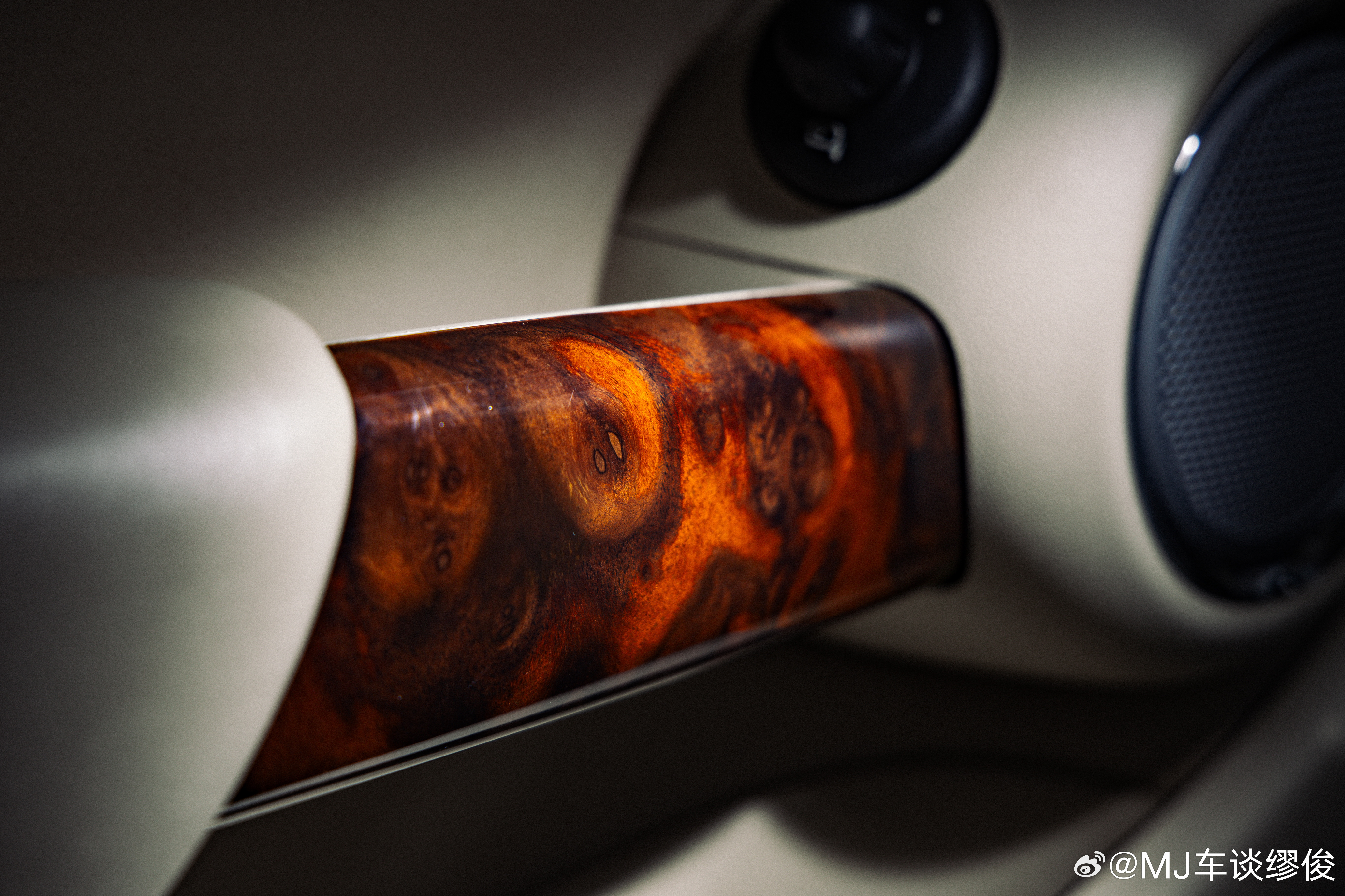 每台MINI都是值得收藏的故事，这话真不假。3 月 20 日，电动 MINI C