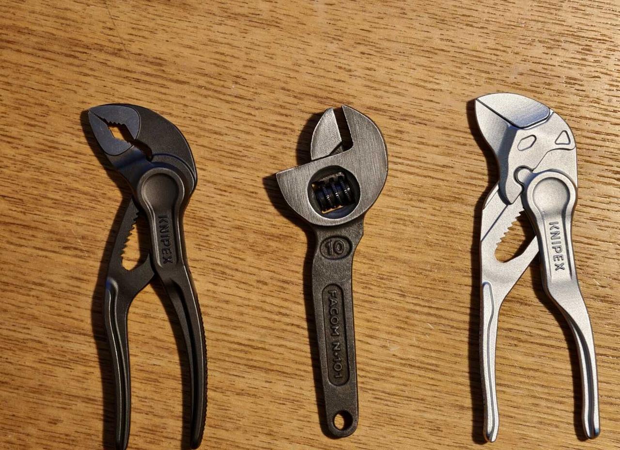 无用之用，mini 扳手
凯尼派克和facom的手动扳手，都是4寸（约合10cm