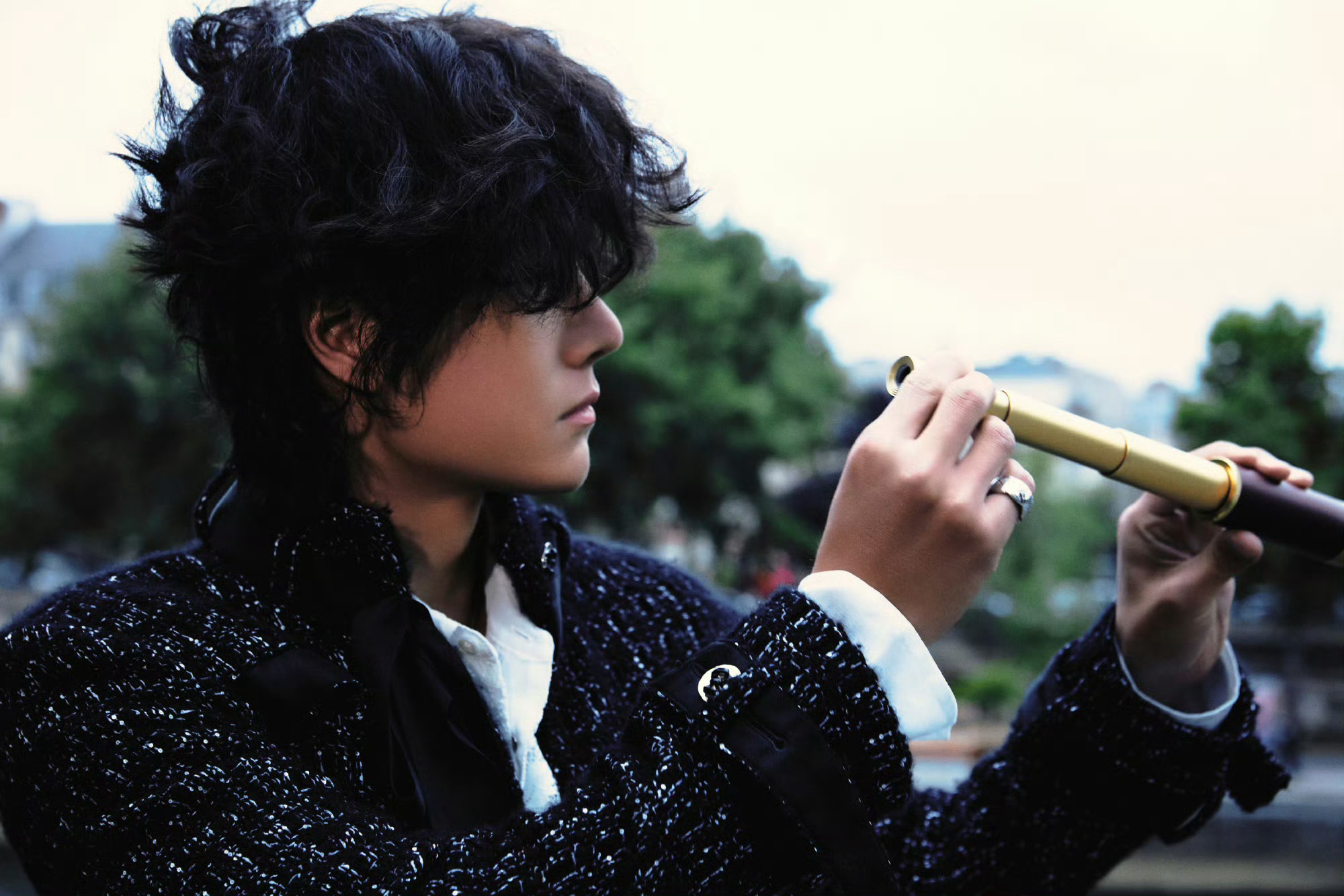 王一博三场时装周行程王一博对接确认三场大秀行程Loewe3月6日18：30分La