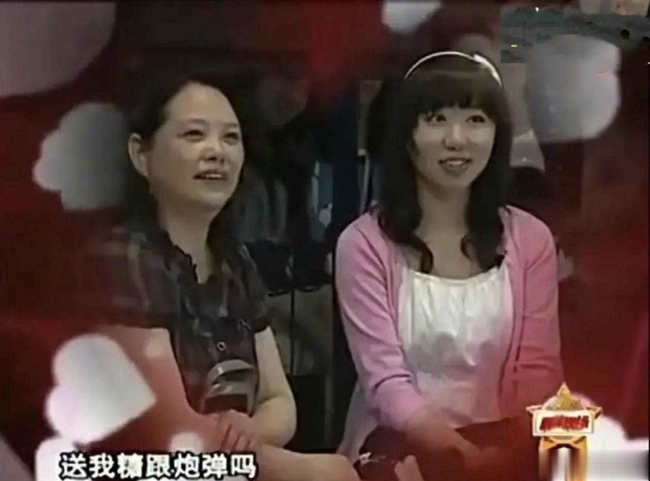 网友曝出：好声音导演柳骊年轻时曾狂追吴京，专门带母亲上节目，让母亲现场表态：要是