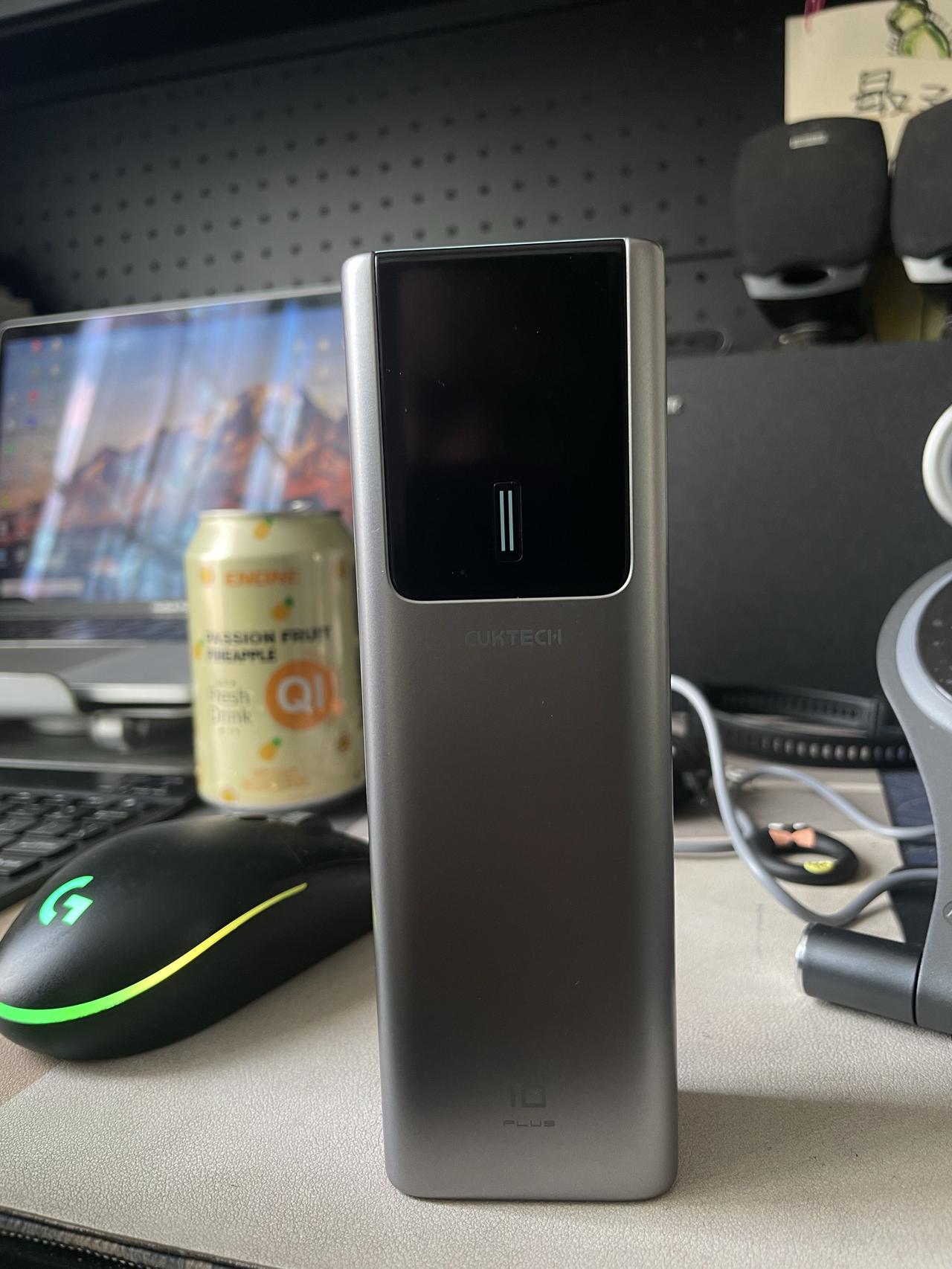 看看我这用了9个多月的酷态科10号plus电能棒，基本是每天都在用，周六末不用，