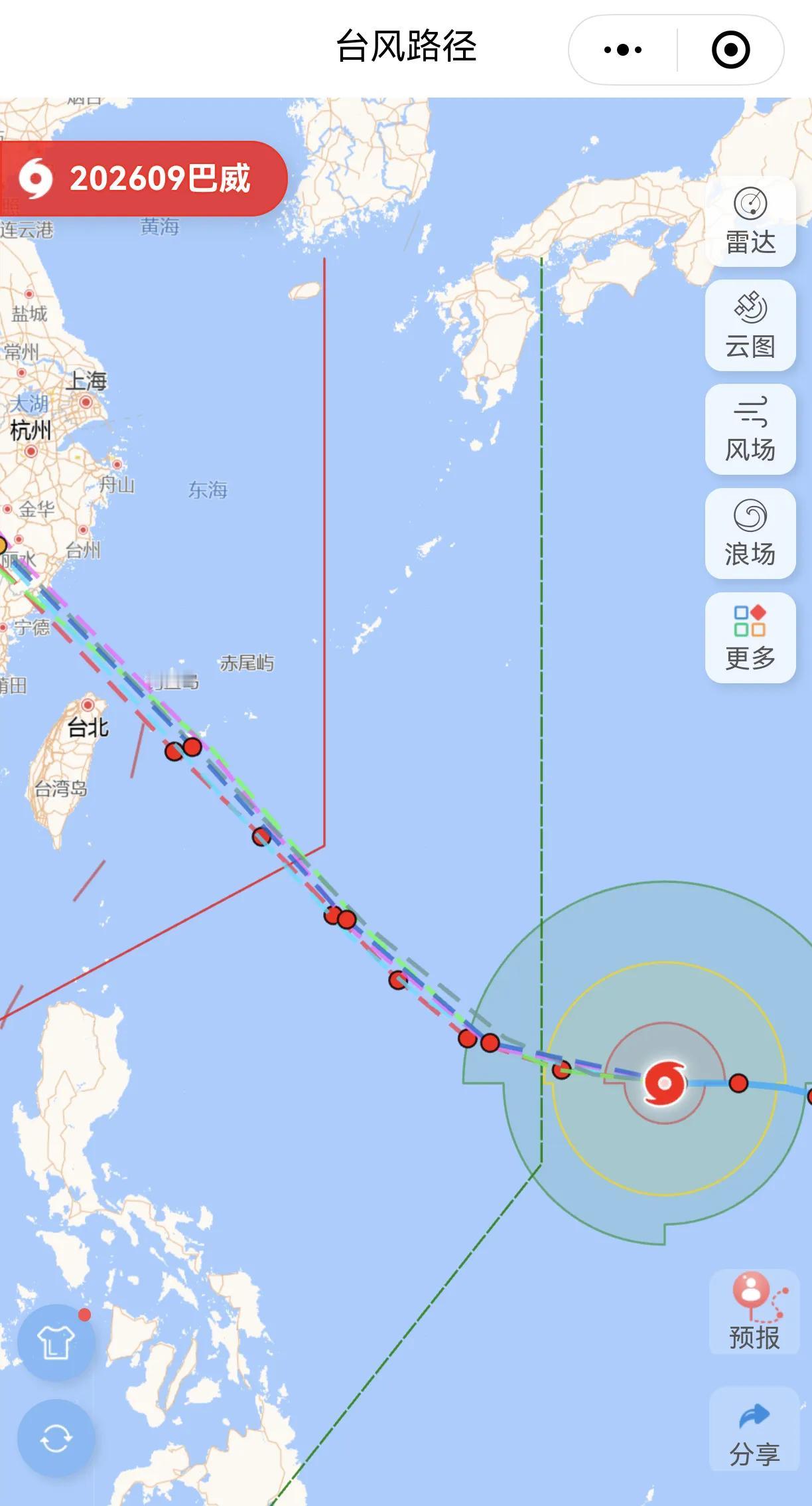 台风登陆地点预报出现较大变化，整体预报登陆地点向南移了，预计在浙江温州和福建宁德