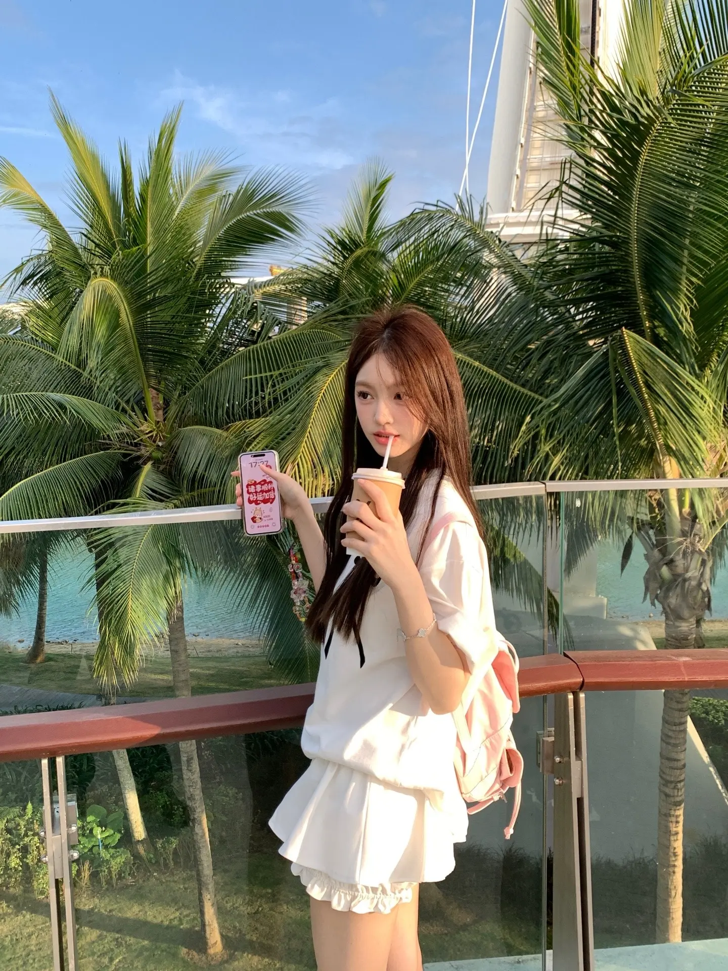 享受假期🥥 ✧⁺. 🎀 ⁺ ♡₊⋆