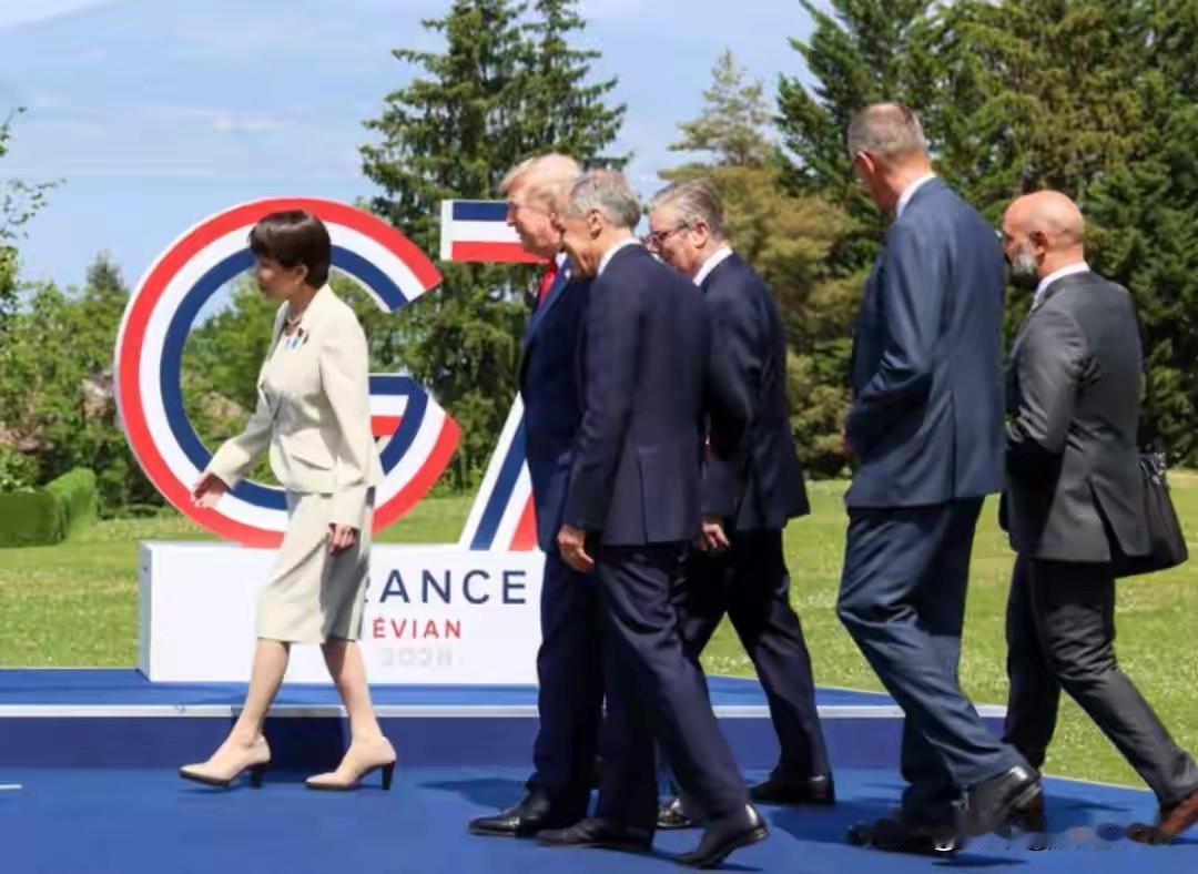 高市早苗这趟法国G7之行，脸丢得比预想的还大。人还没从欧洲返程，日本国内政坛先炸
