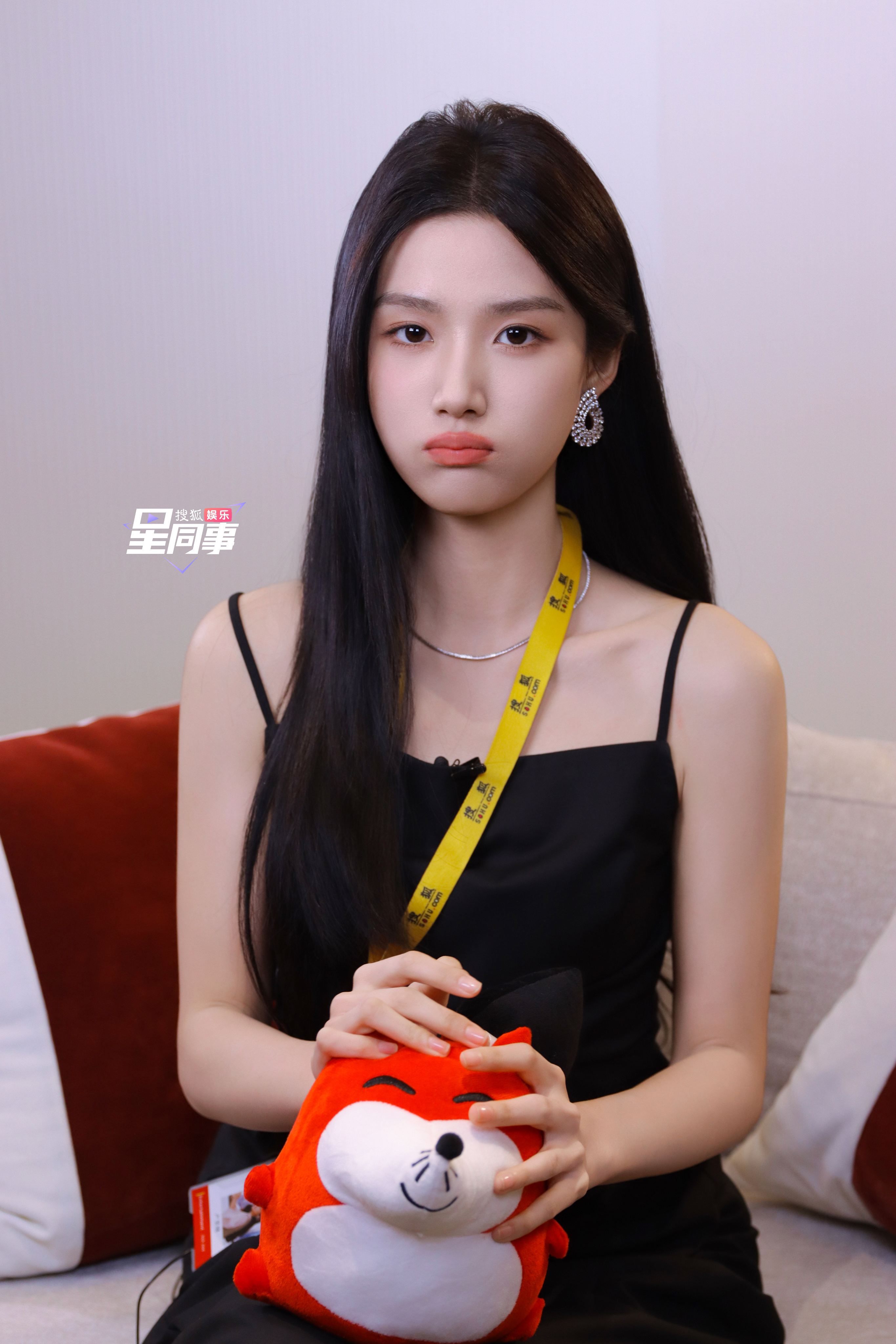 “羞”time即刻开启专访明天将准时上线随橙想呢，再次做客直接upup晋级，含胡