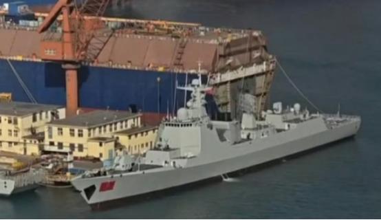 北海舰队第12艘！052D继续爆兵，军港塞满新型驱逐舰？
据最新消息，大连造船厂