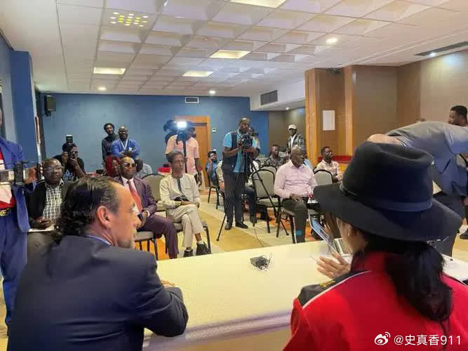 一位美籍华人终于说了实话，他表示：“之所以很多小国，宁愿得罪中国，也不愿意得罪美