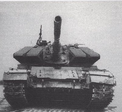 装接触5爆反的M48A5巴顿坦克，99年，鄂木斯克坦克展。 