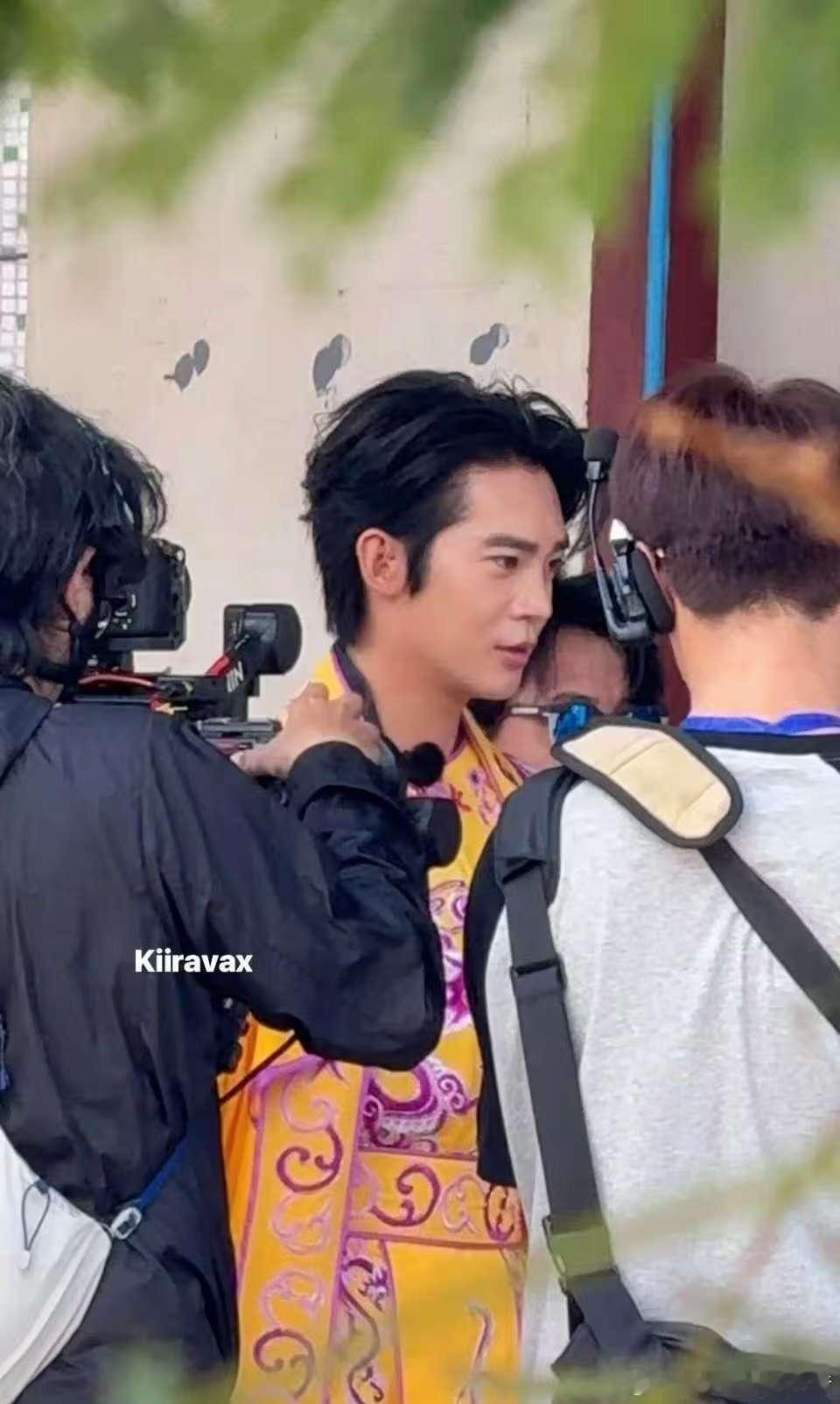 于适戏服造型路透于适音综录制戏服造型路透于适戏服造型路透，期待，[送花花][送花