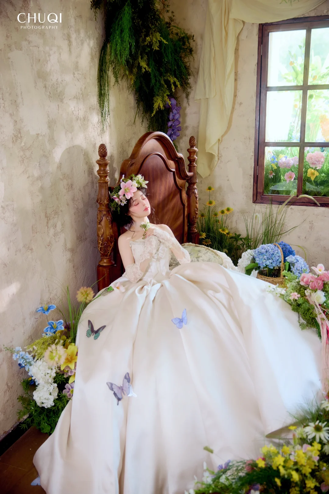 拍到花房里的童话公主啦👑青岛婚纱写真