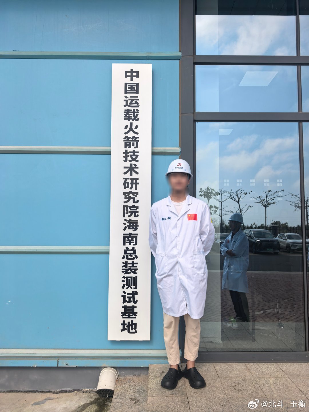 发点以前没发过的素材——最近某天去某些地方溜达的照片 