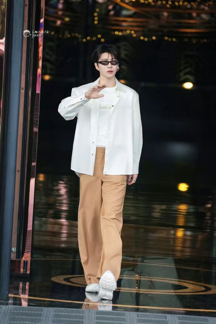 陈立农范丞丞奔跑吧再同框ninepercent售后 ninepercent售后，