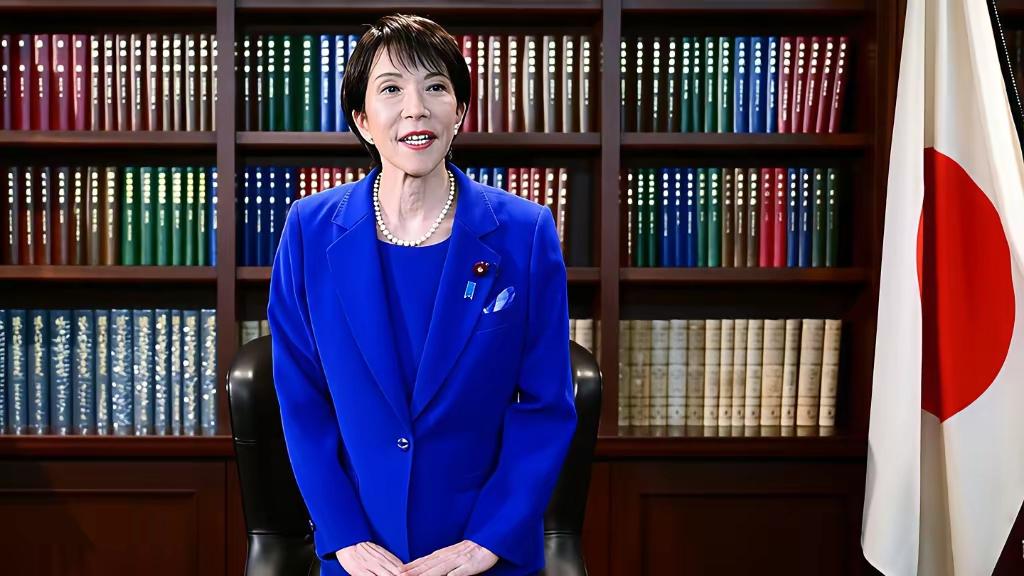 近期外交舞台异常活跃，人潮涌动的方向清晰地从欧洲指向东方，

一个值得注意的访问