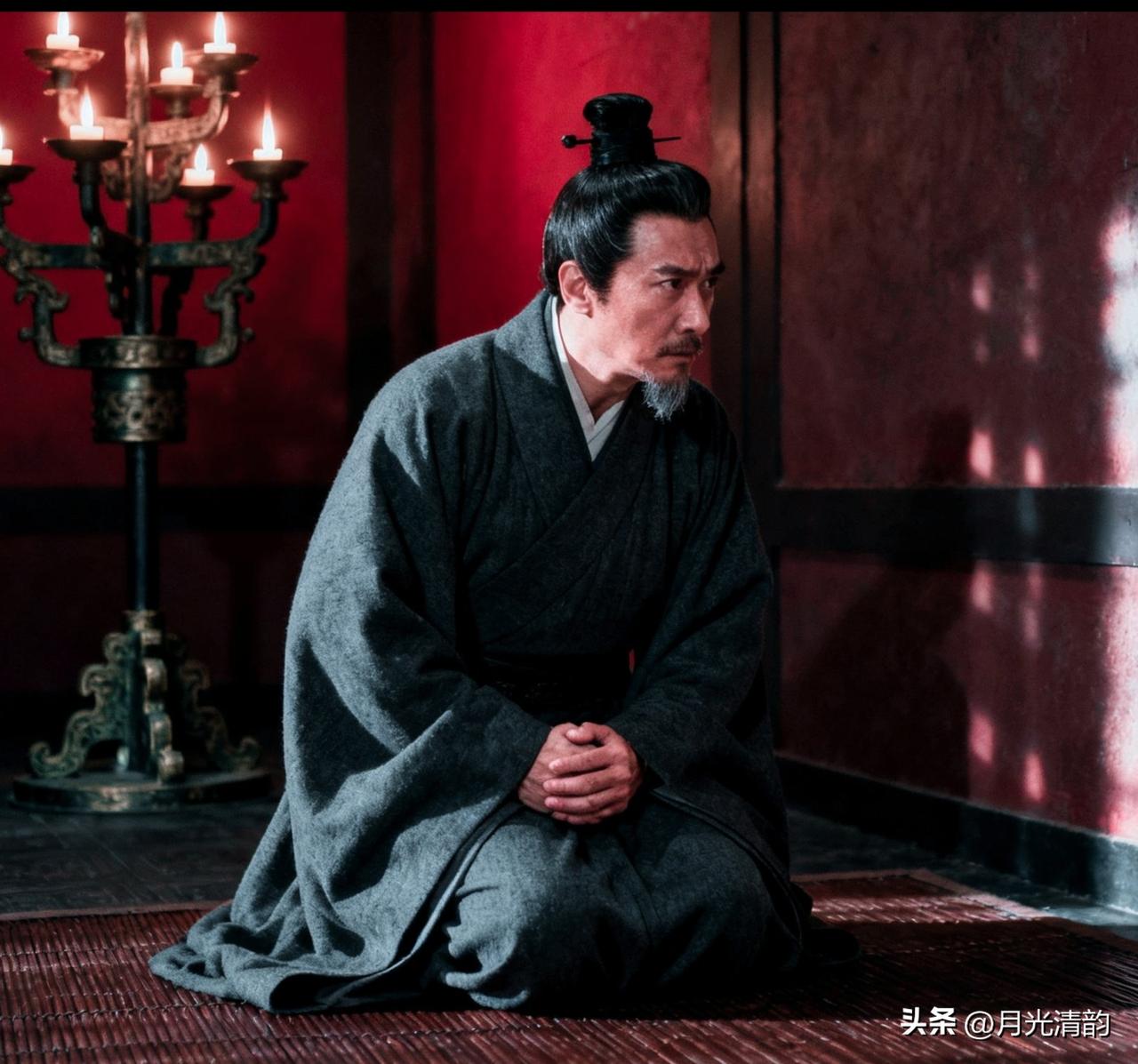 公元前233年，秦国大军压境，韩国扛不住了，韩王没办法，只好派韩非出使秦国，希望