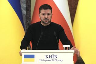 彻底坐不住了！英国首相斯塔默就俄罗斯对乌克兰空前的大规模空袭做出了回应。他说，现