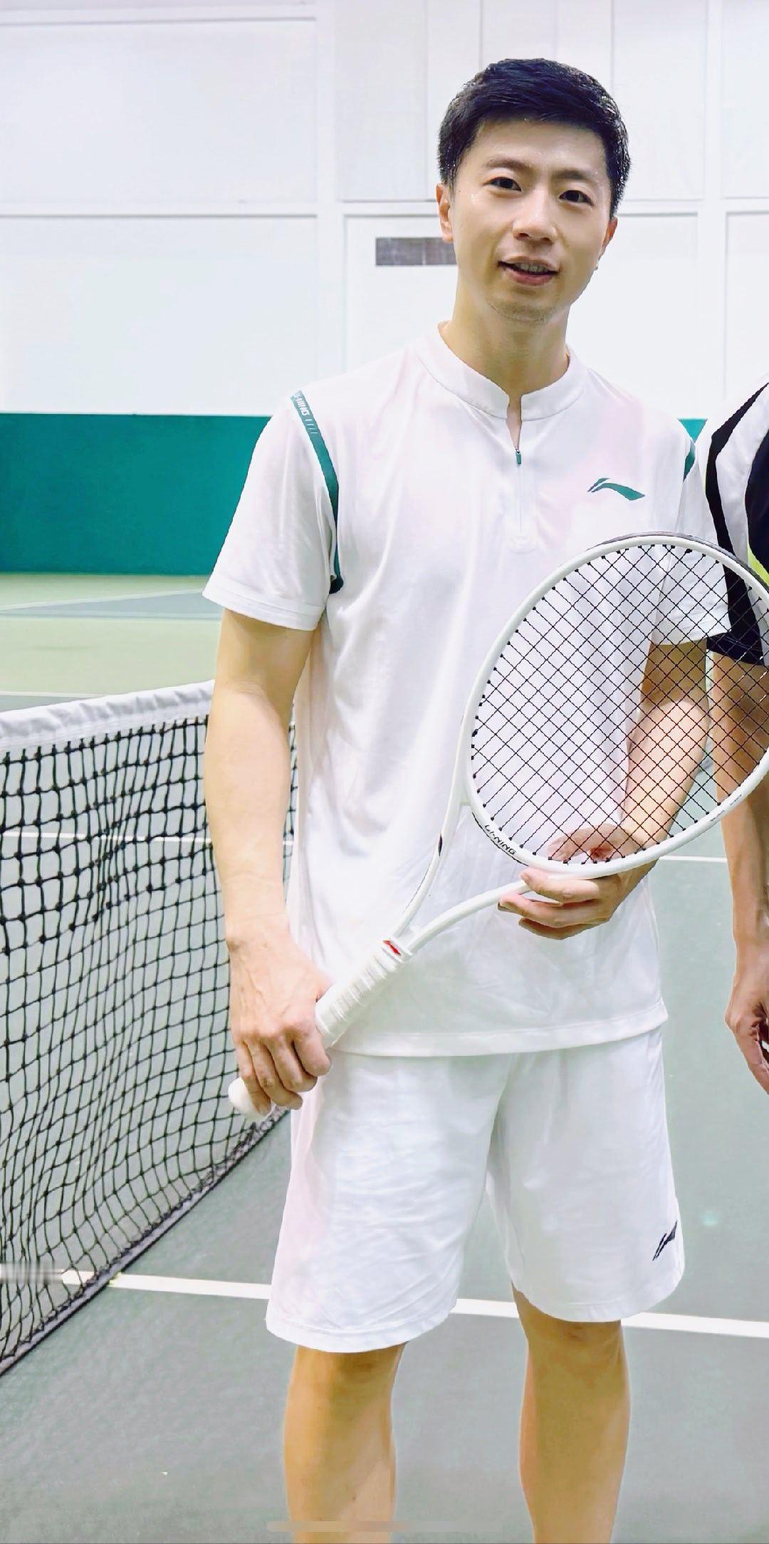 不行了马龙工作室我要《马龙的网球日记》太帅了～～ 