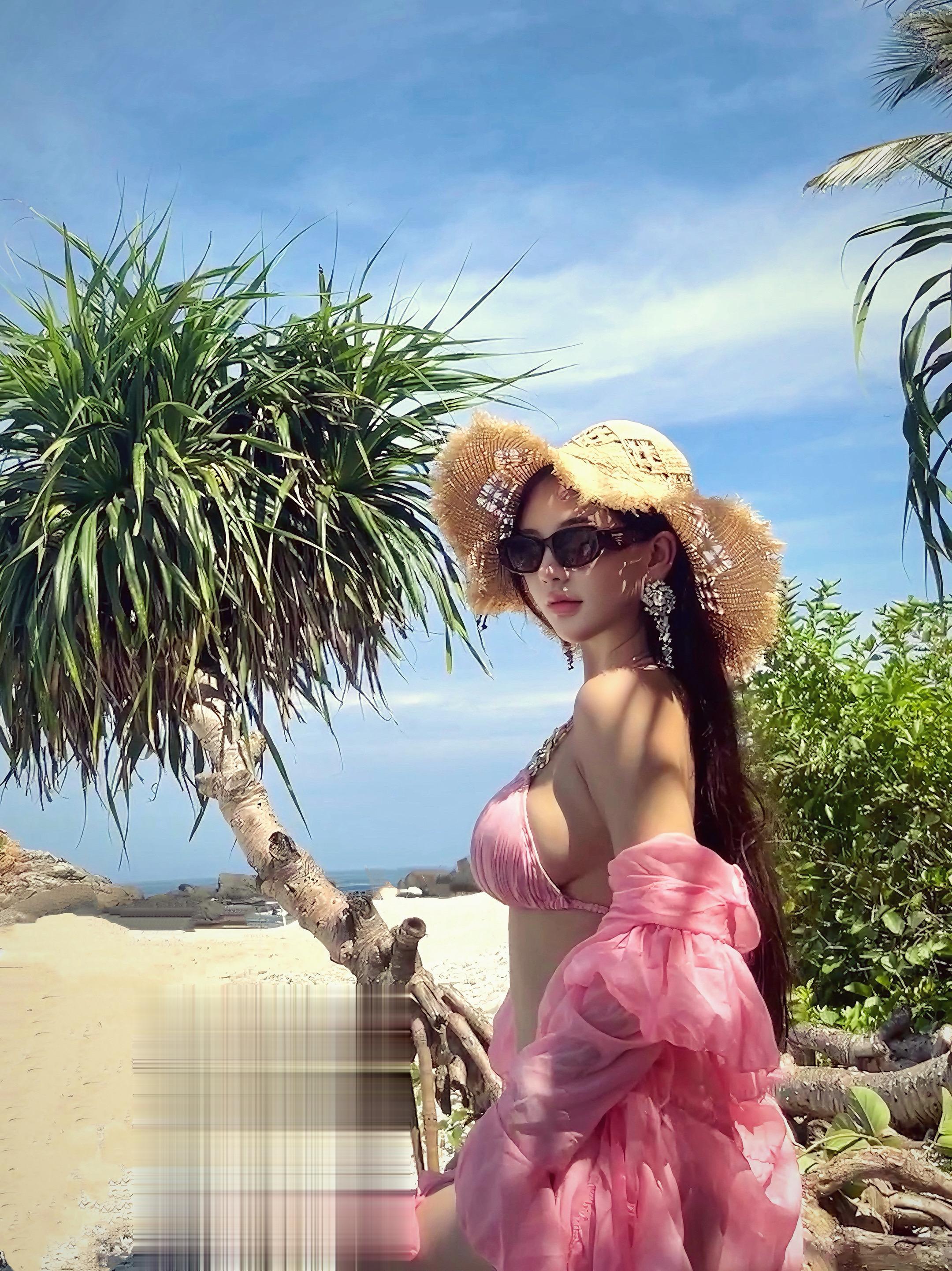 极度坦诚的人一开始你会觉得她傻 慢慢你会明白原来阳谋无解