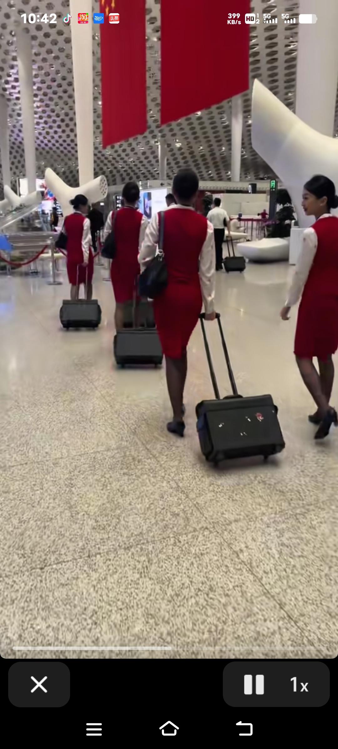 34岁空姐因病离世，请假难成致命因素，长荣航空冷漠回应引发众怒
34岁的空姐孙女