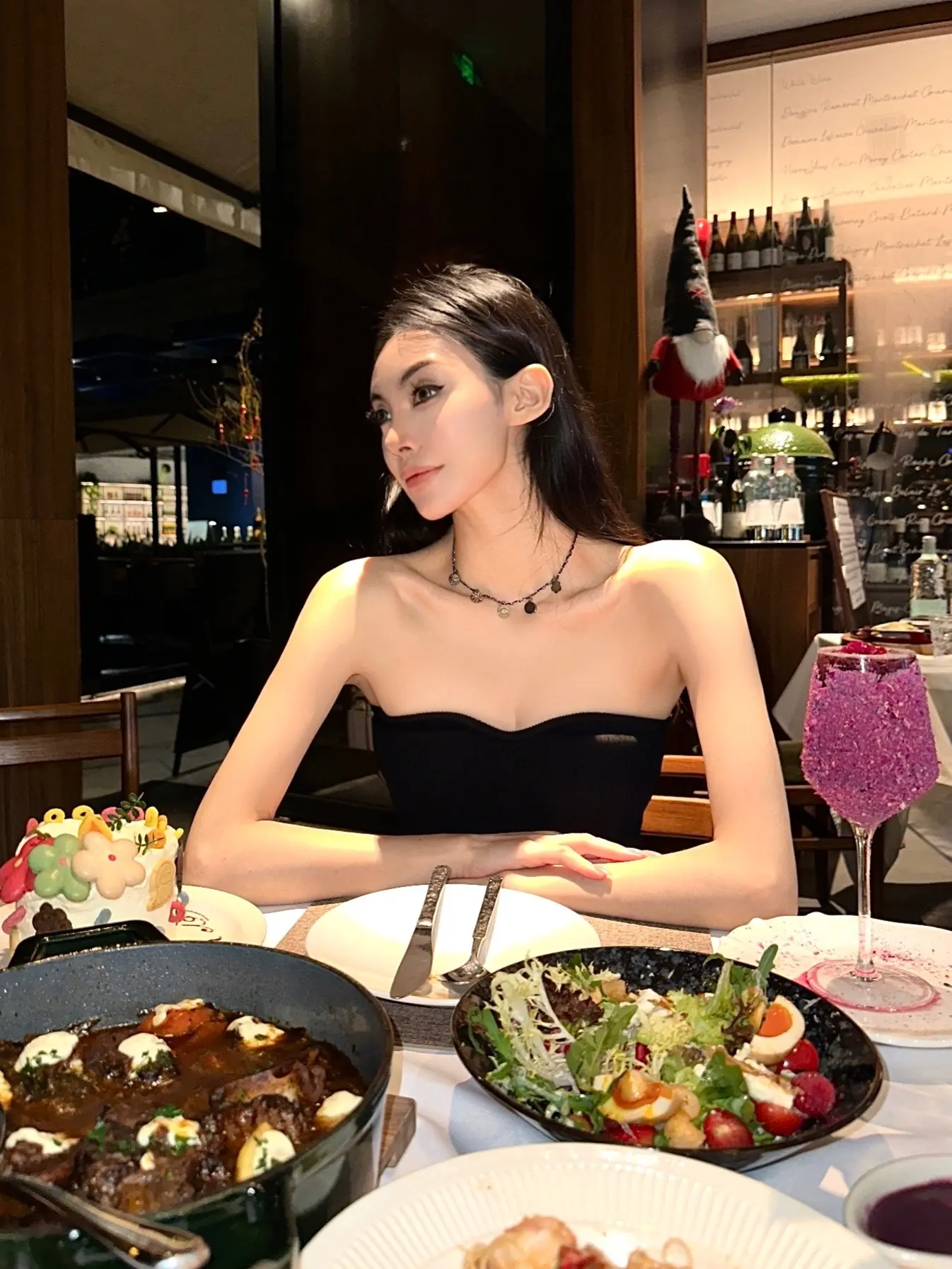 是小时候想成为的大姐姐。