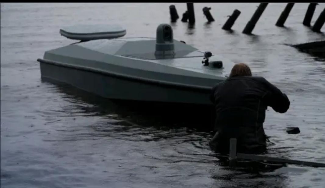 近年来由于无人机的出现，让微波定向能武器逐渐走近人们的视野。无人机低空慢速的特性