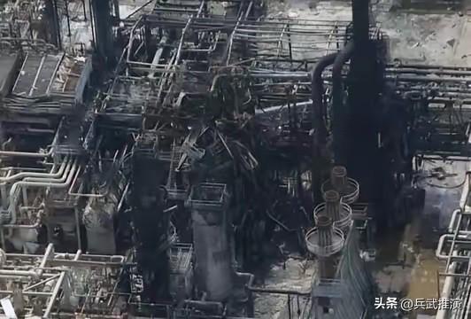 4天前，美国德州瓦莱罗石油公司位于阿瑟港的炼油厂着火，当时咱也发了相关消息。
