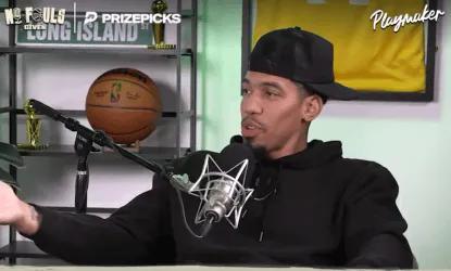 丹尼-格林：追梦是角色球员，把他放到黄蜂他就不是全明星了！
雀食！
库里的含金量