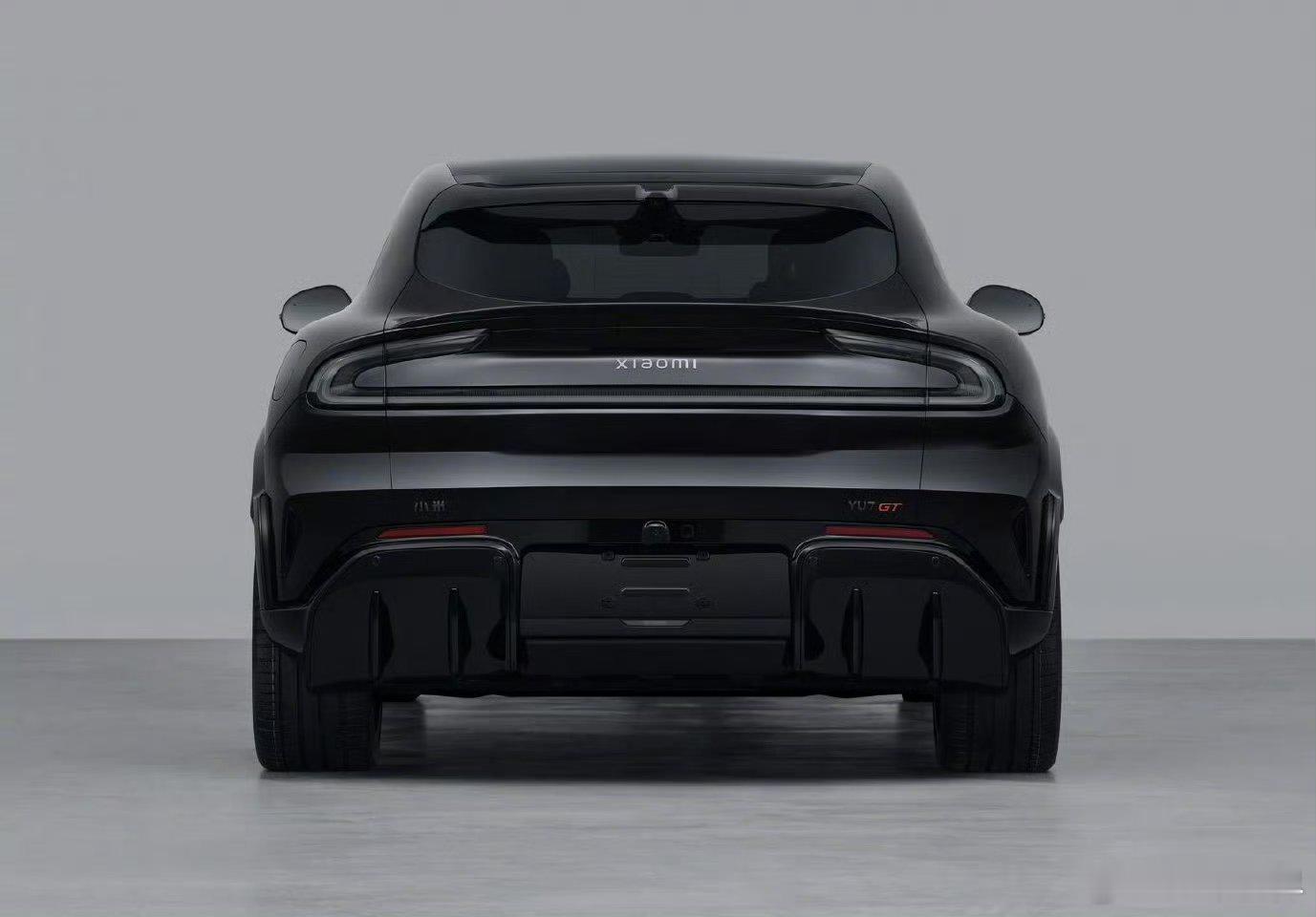 工信部车展：小米 YU7 GT！前288kW，后450kW，总功率738kW。前