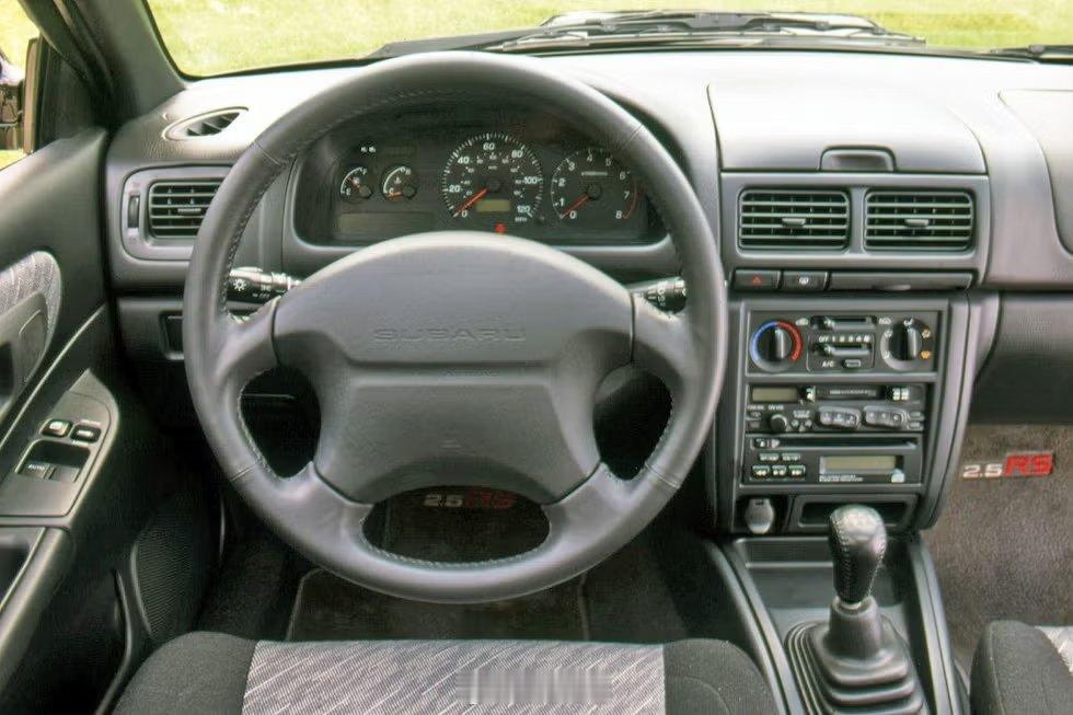 手动挡639：1998斯巴鲁翼豹Impreza 2.5RS，2.5升水平对置4缸