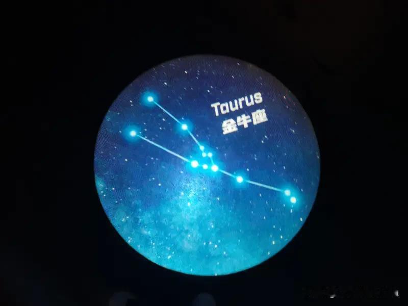 迷人的天蝎座和哪个星座最匹配?  迷人的天蝎座和哪个星座最匹配? 
在星座的奇妙