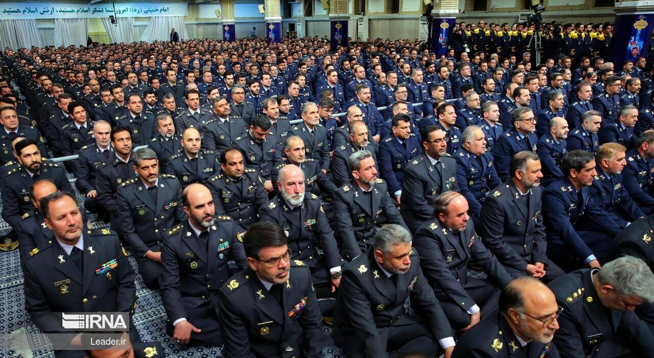 突发消息：伊朗军方领导人已达成共识，决定必须对美军人员造成人员伤亡。伊朗军方认为