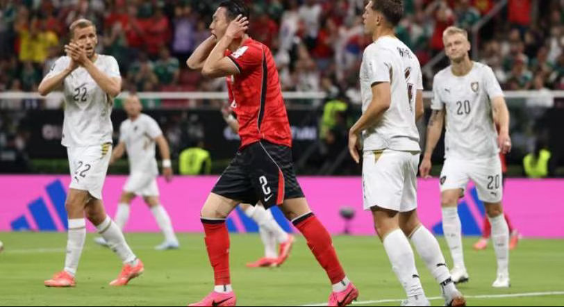 世界杯｜韩国2-1捷克，亚洲首胜到手亚洲杯冠军火力全开！韩国2-1逆转捷克，拿下