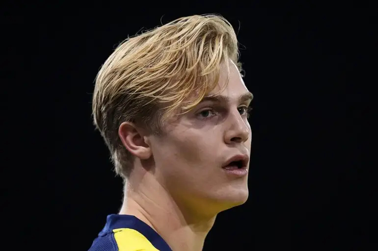 🥇TA名记David Ornstein：托特纳姆热刺中场卢卡斯·贝利瓦尔因高位