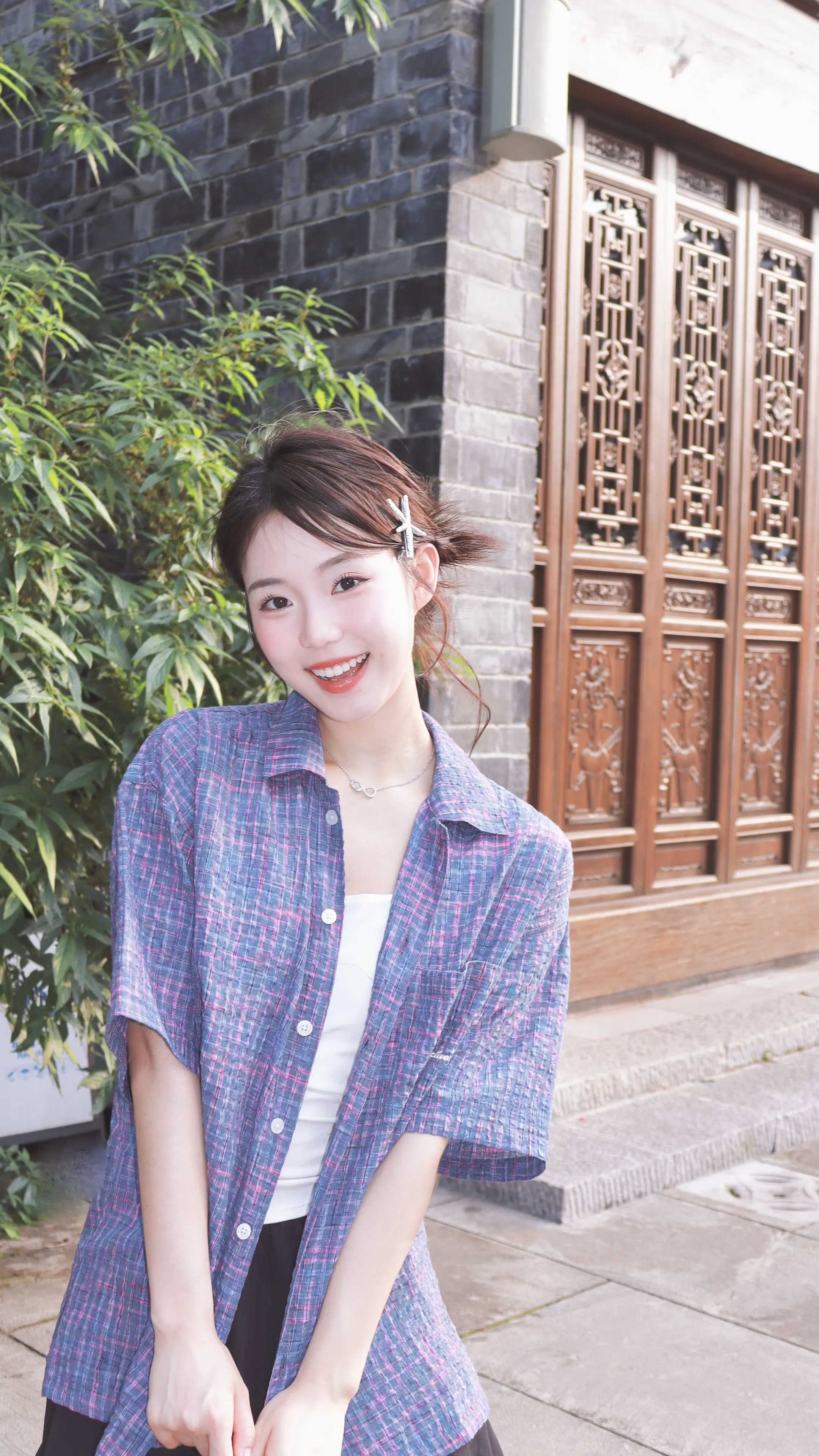 阳光明媚 我也明媚。