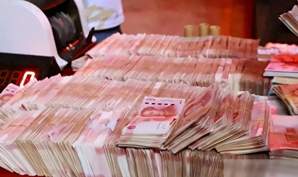 天津蓟州，一名曾因盗窃入狱的女子刑满释放后，竟与狱友合谋走上骗婚骗彩礼的路子。她