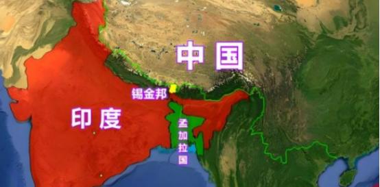 1975年，印度不顾全世界的反对，强行吞并了喜马拉雅山脉中的小国锡金。当时，印度