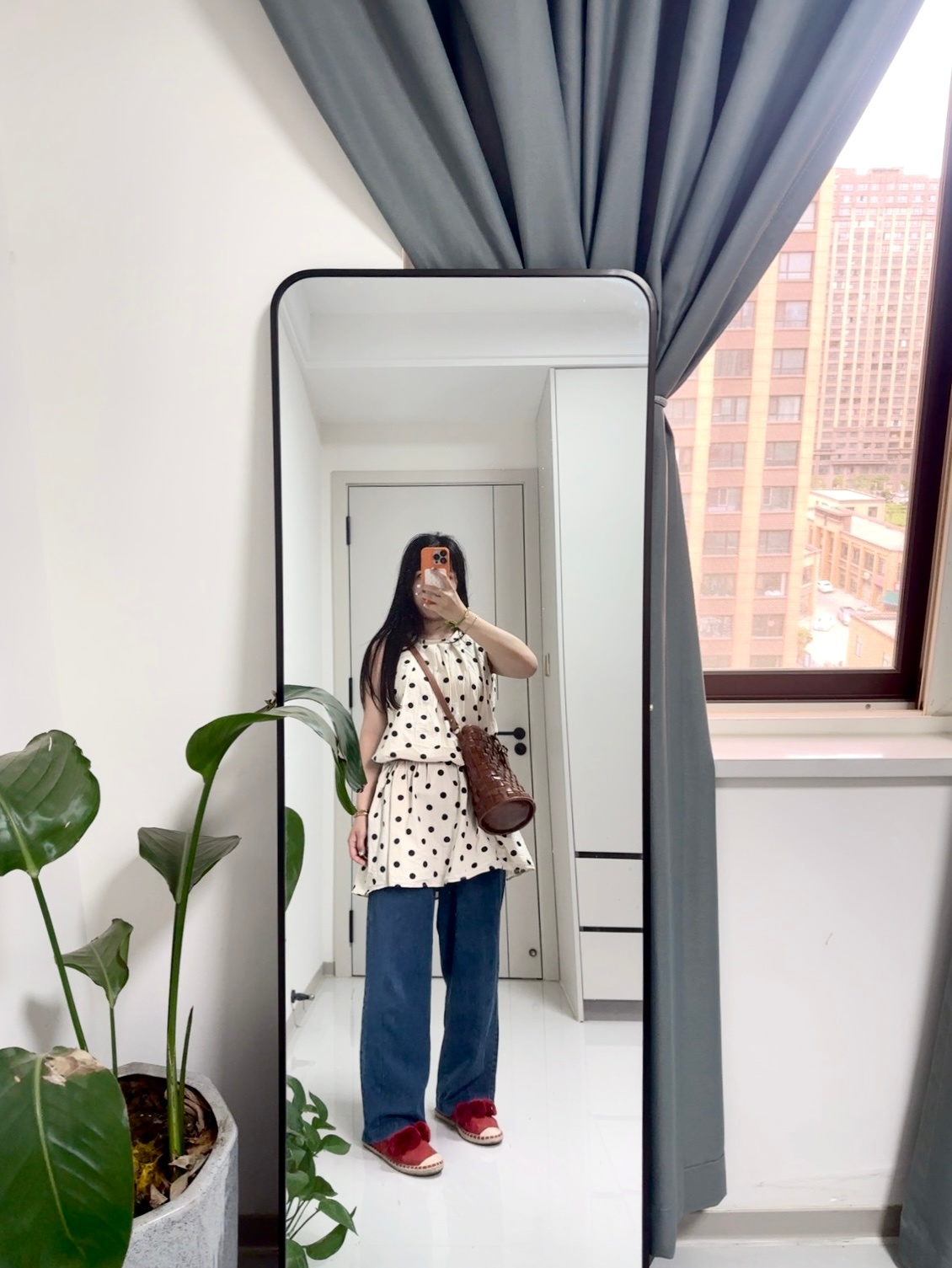 满妈的ootd 上午去幼儿园参加活动了 ootd下午上班发想都不敢想 这是我十年