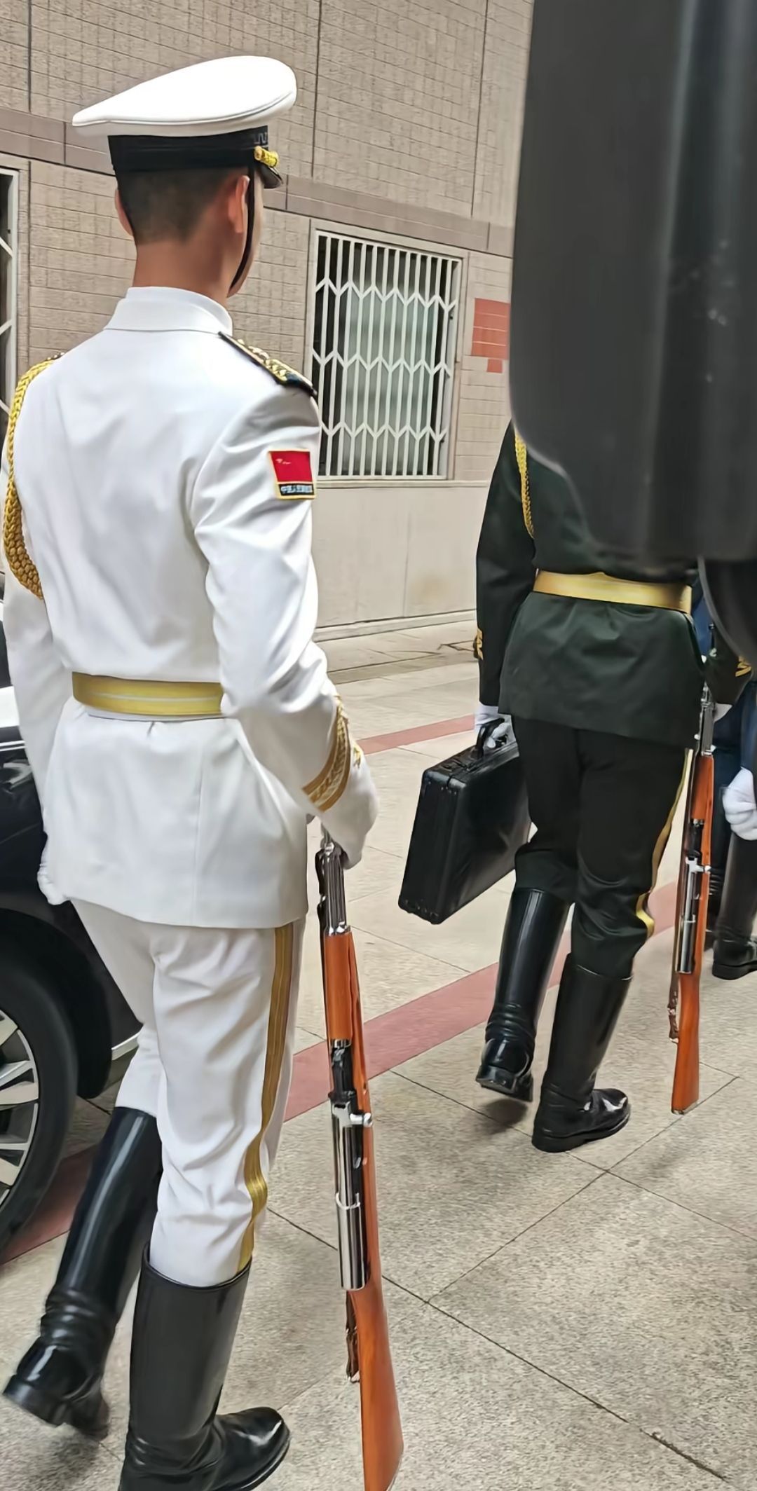 保持热爱奔赴山海