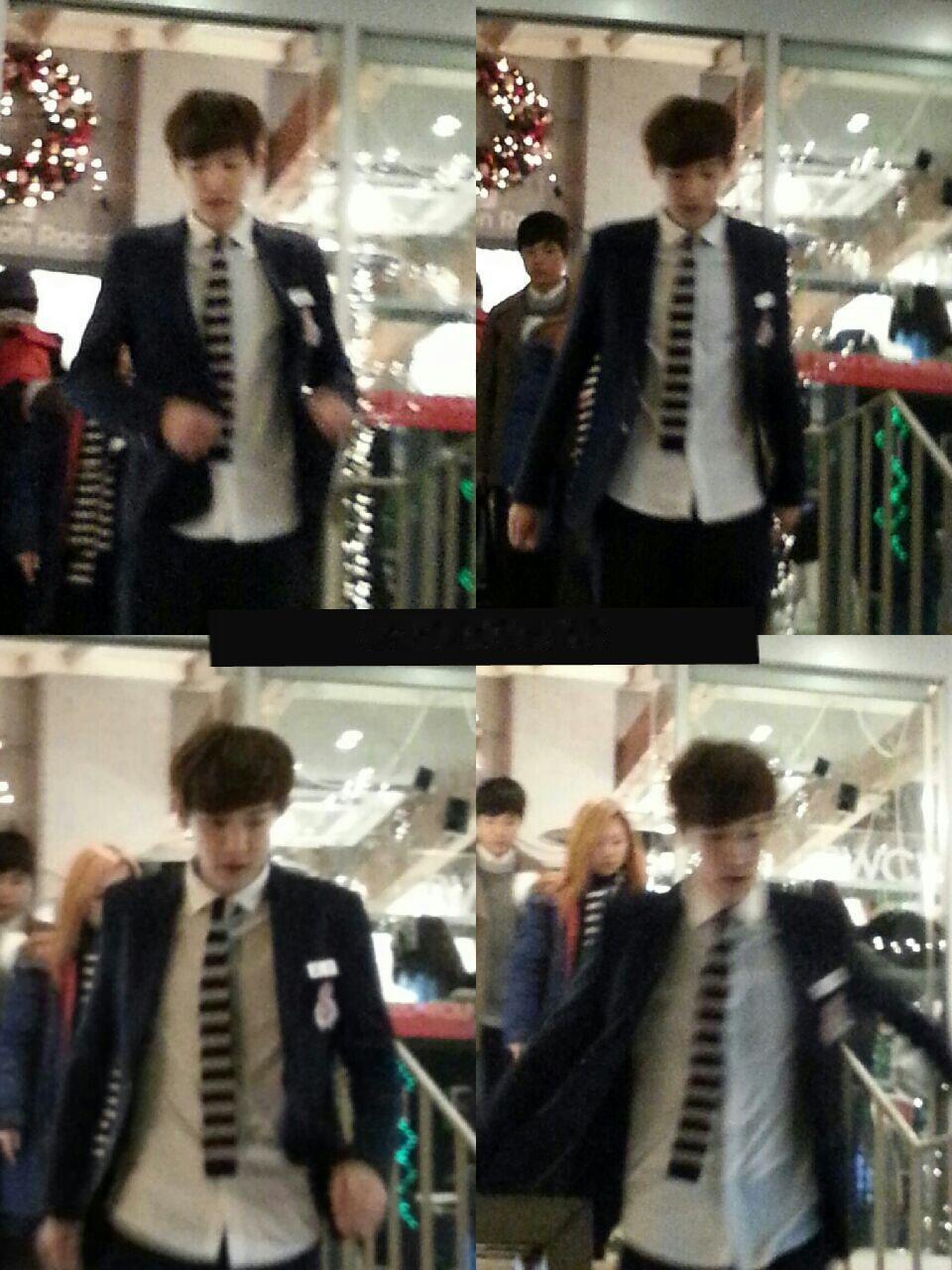 朴灿烈  【互🕳️时间】131214 BWCW store/One mount