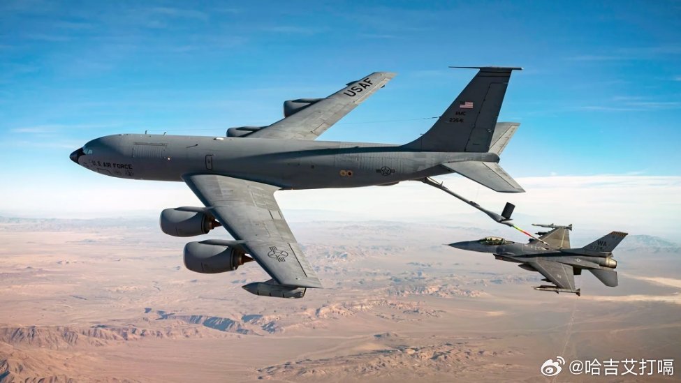 凤凰新闻【巧合？伊朗最高领袖刚发表首份声明，美军就掉了一架大型加油机】伊朗新任最