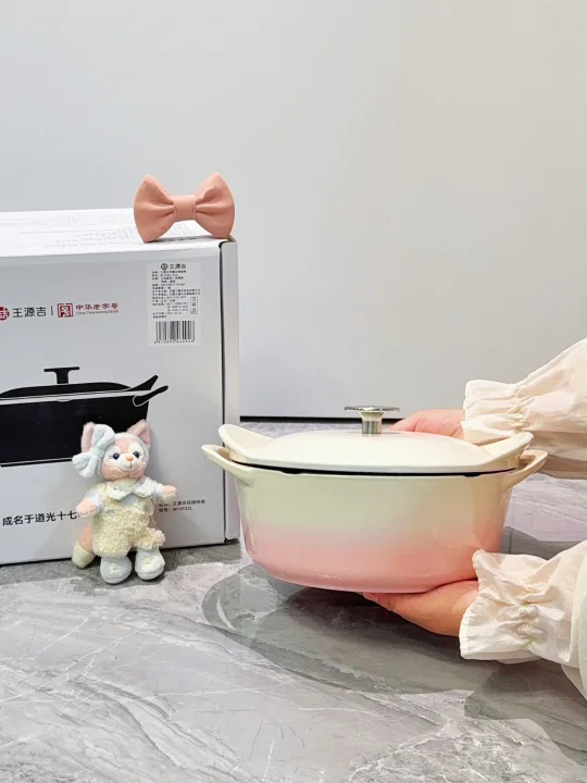 我没招了～跟风买的蜜桃粉珐琅锅好美好乖啊