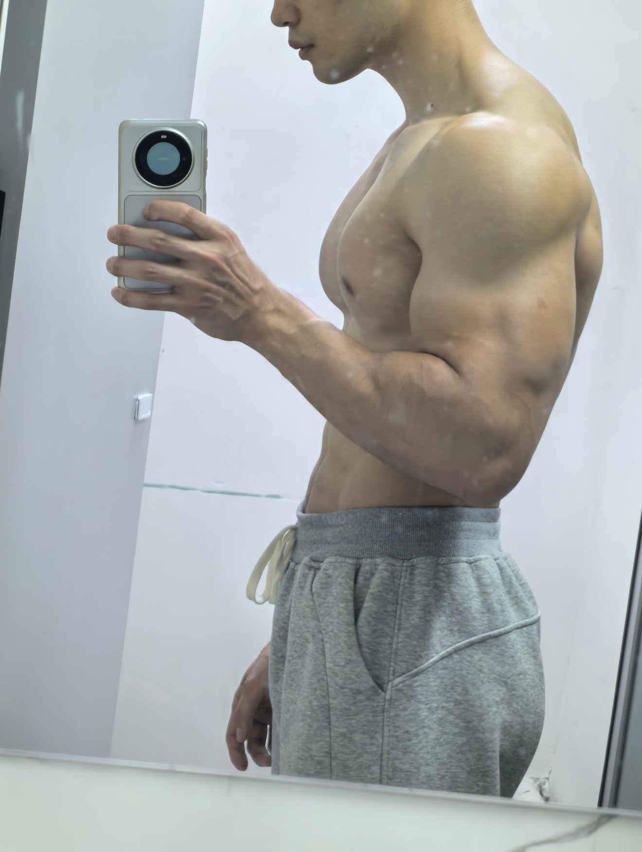 大扔自由教练/180/78/直男 