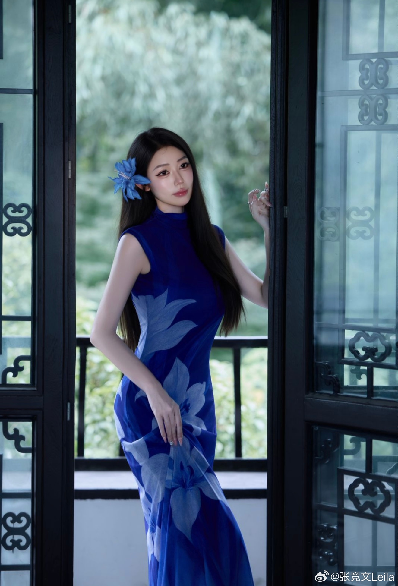 人间何所以，观风与月舒。扬州 