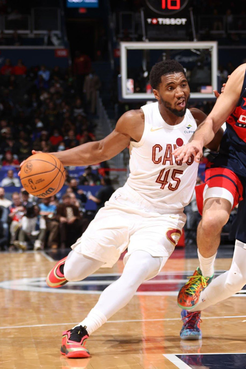 多诺万·米切尔 · adidas D.O.N.ISSUE 6登场35分钟 31投