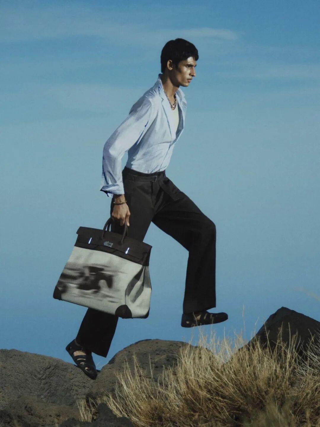 来自印度的男模 Nakul Bhardwaj 近期拍摄了爱马仕 Hermès 时