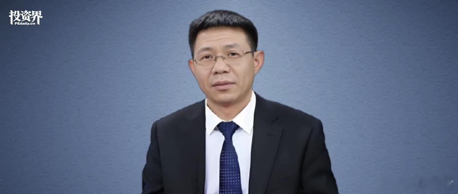 成都中专生，干出3500亿 “过了很多年后，我们也许仍然要说，那是一个好的时代，