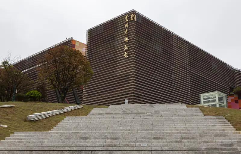 2026年1月12日媒体报道贵州省博物馆老馆29件套文物丢失或被盗，这事儿可太让