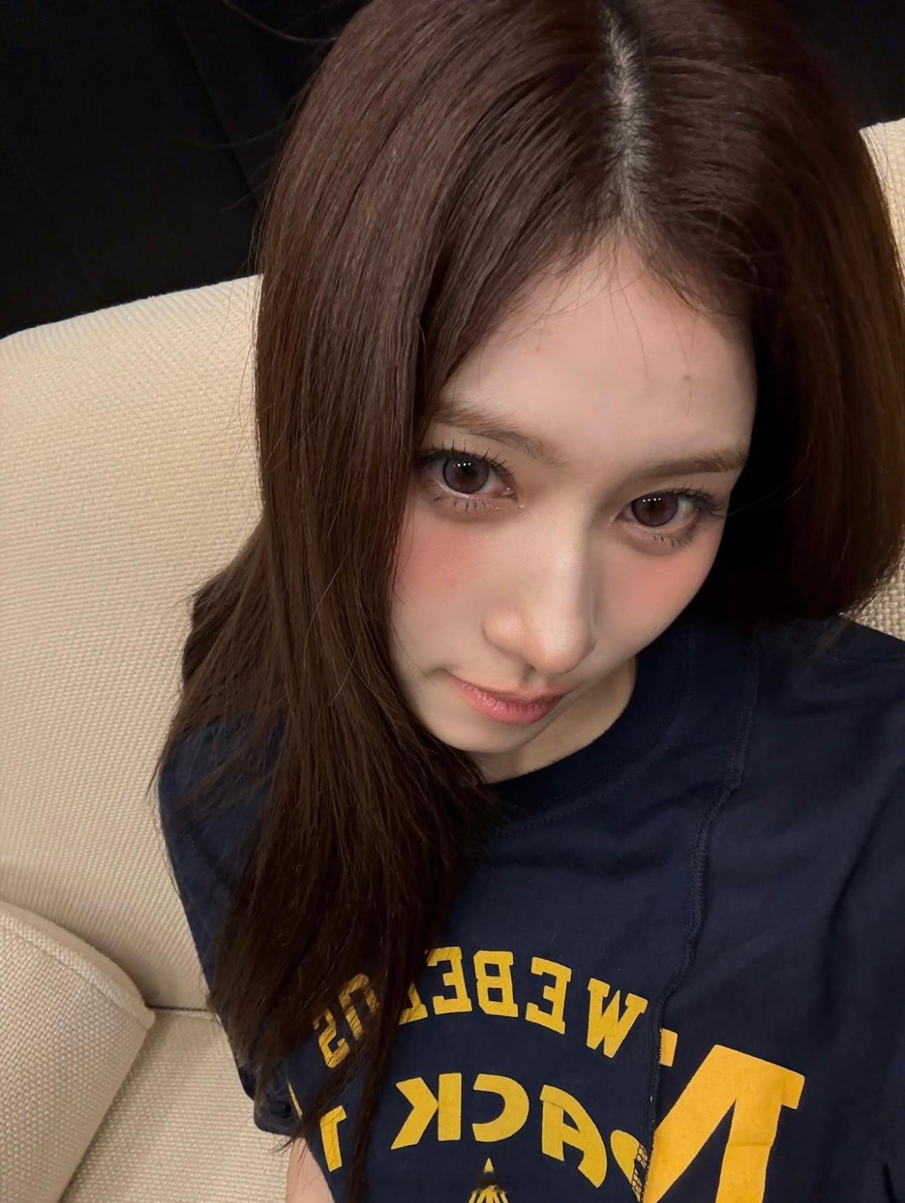 sana sanains更新 这妆容大家觉得怎么样 ​​​