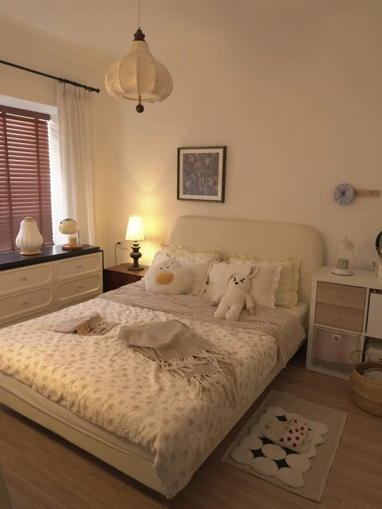 入秋宅家🧺今天是奶油栗子味的卧室