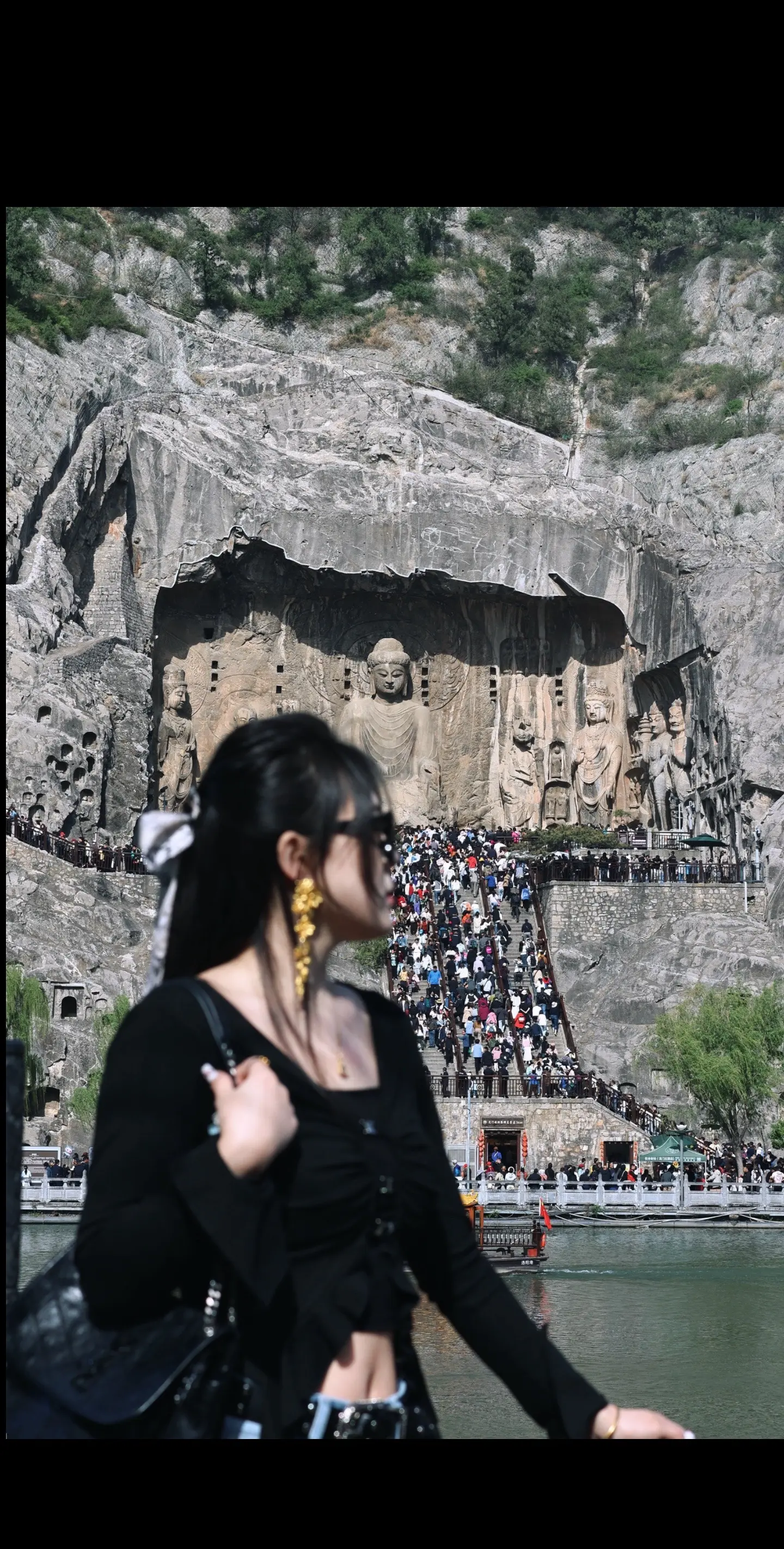 “万语难尽涩于口  祈尔繁芜胜常春”