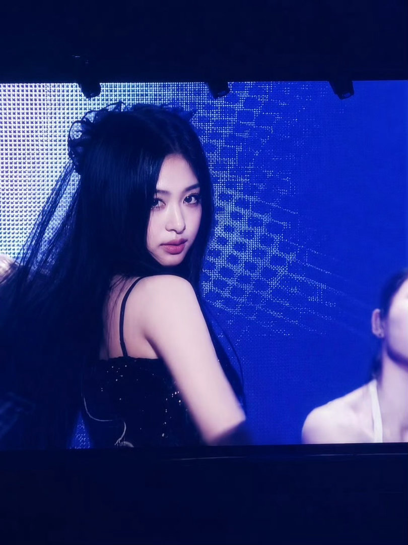 神女 ​​​